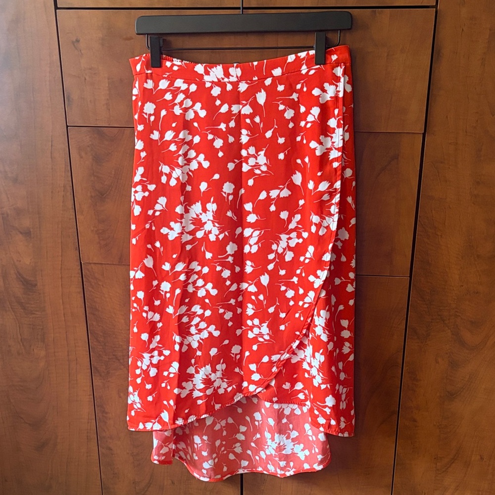 🏷️ J. Crew Floral Wrap Skirt